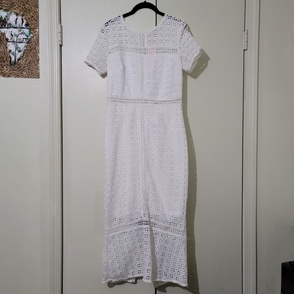 Showny White Crochet Midi Dress